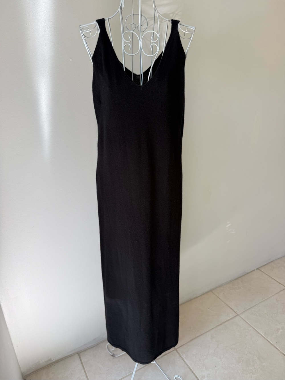 Magaschoni 100% Cashmere Black Maxi Sweater Dress Sleeveless Size M